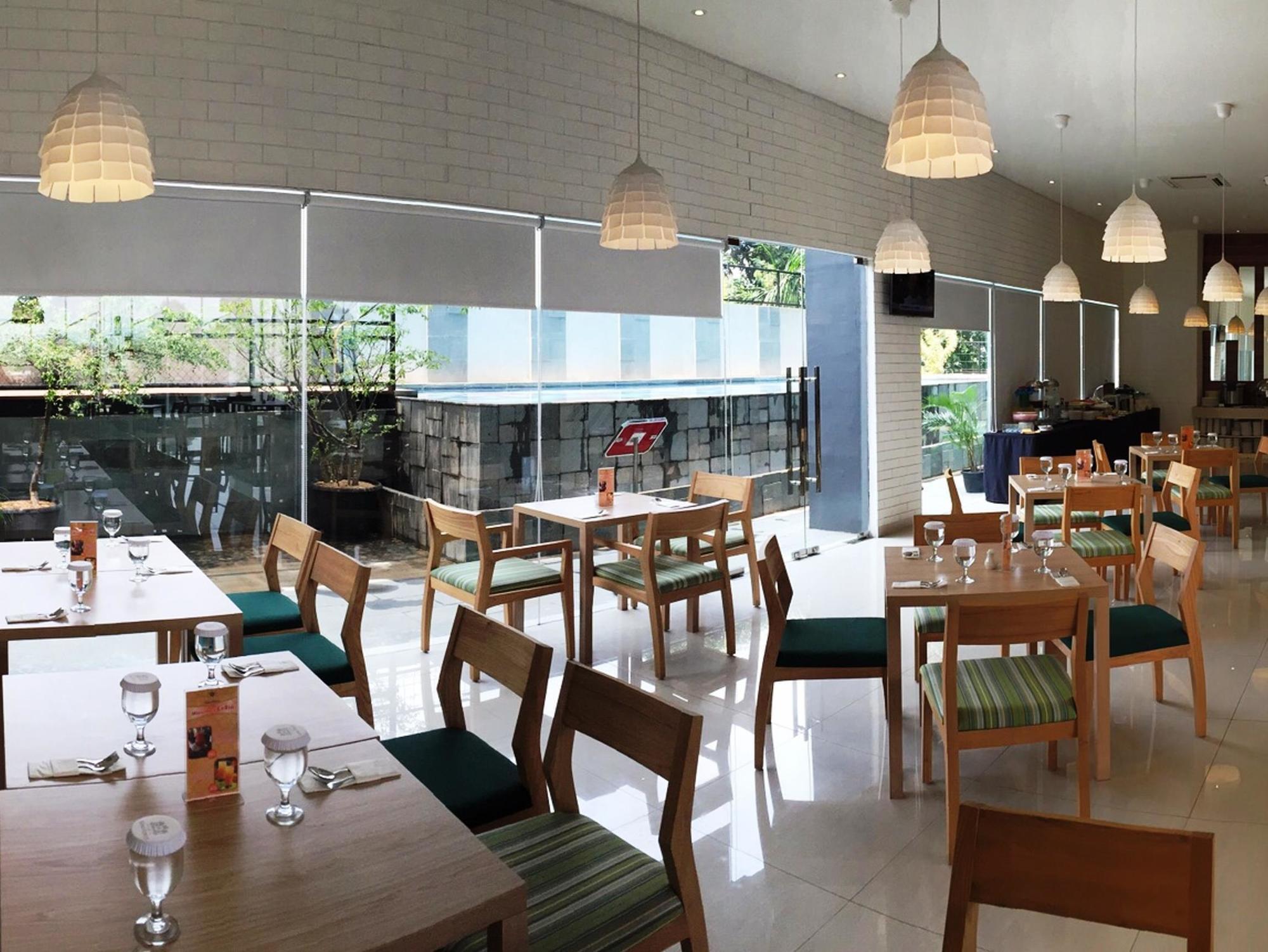 Agria Hotel Bogor Luaran gambar
