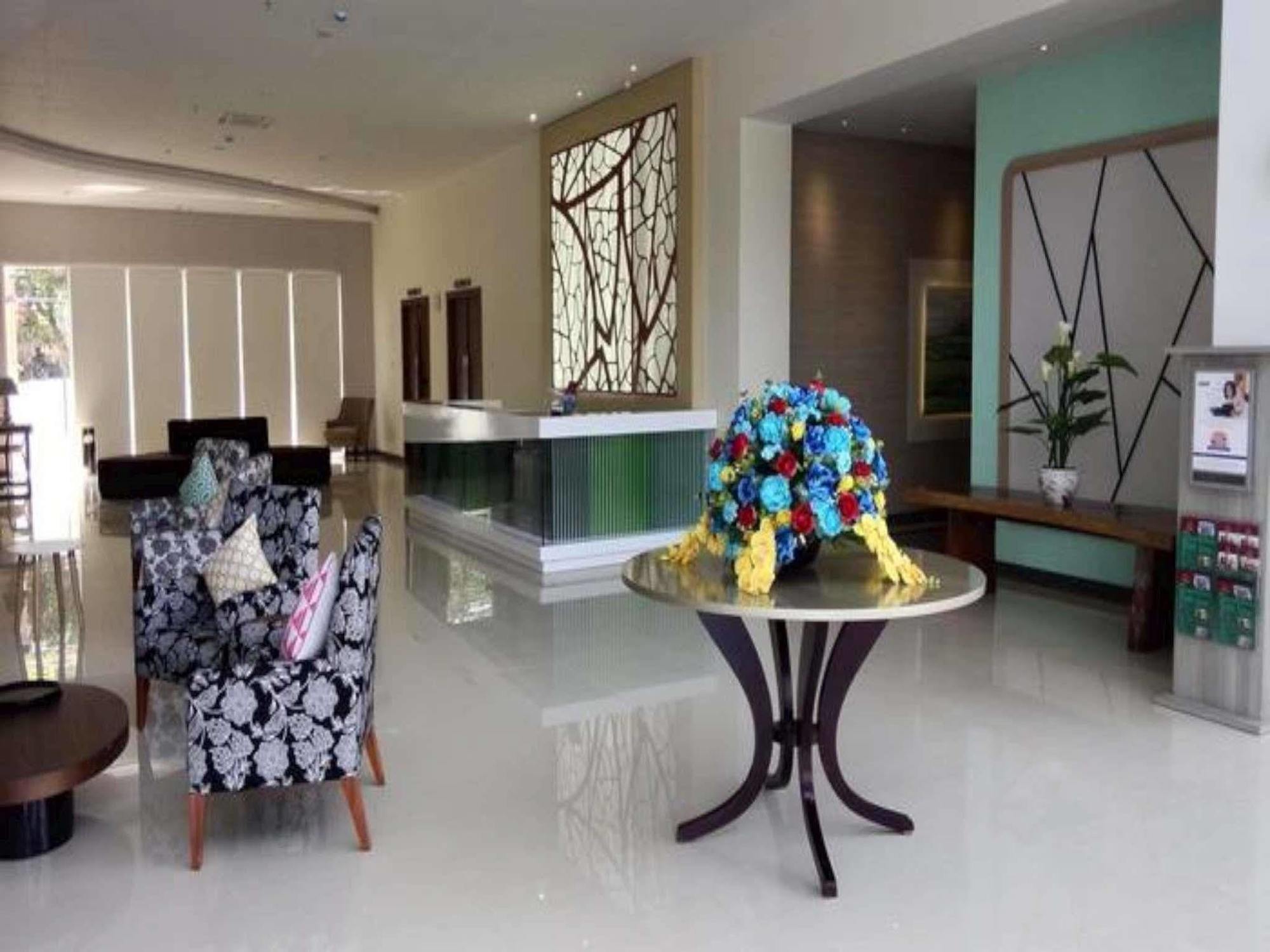 Agria Hotel Bogor Luaran gambar