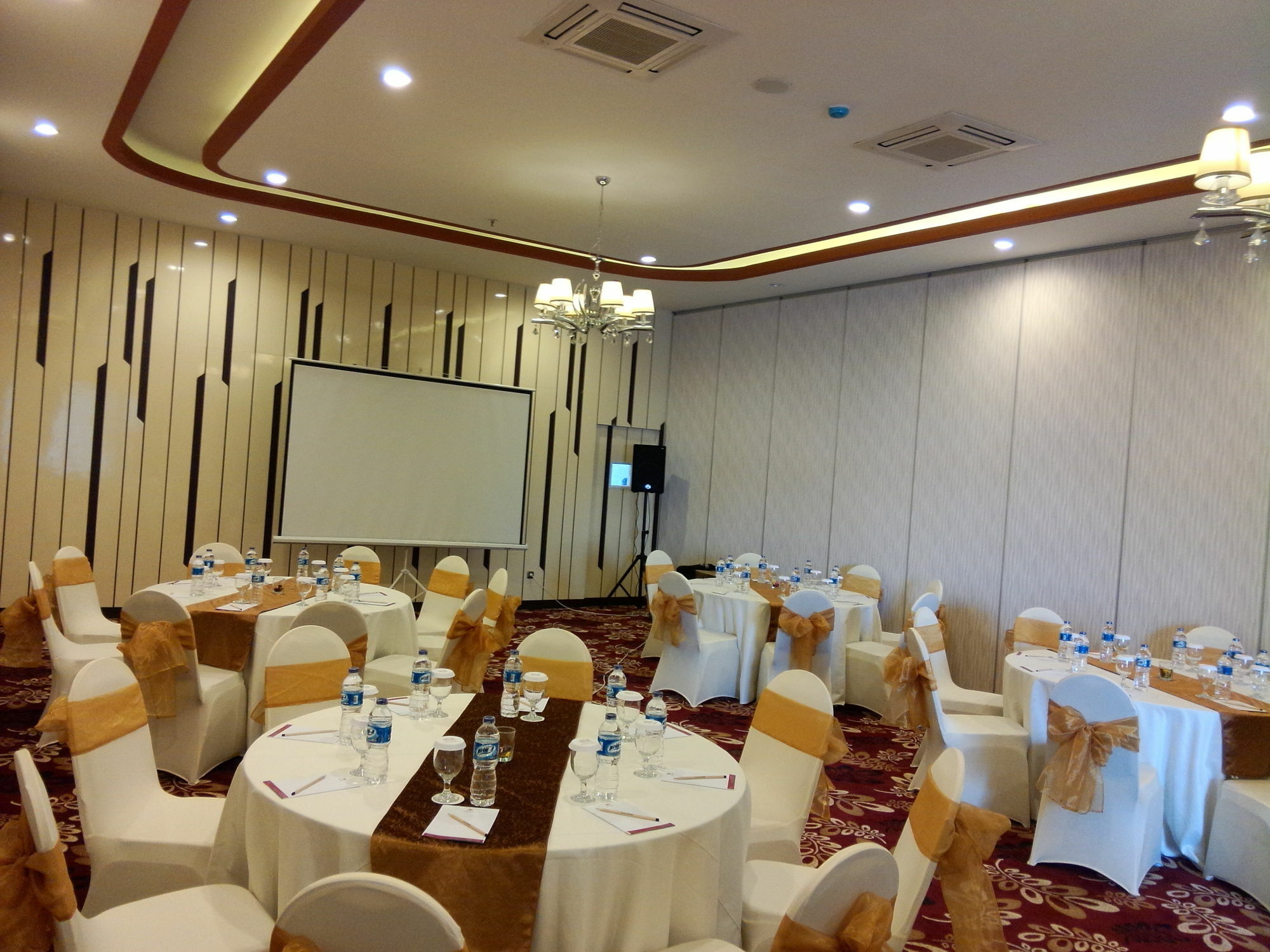 Agria Hotel Bogor Luaran gambar
